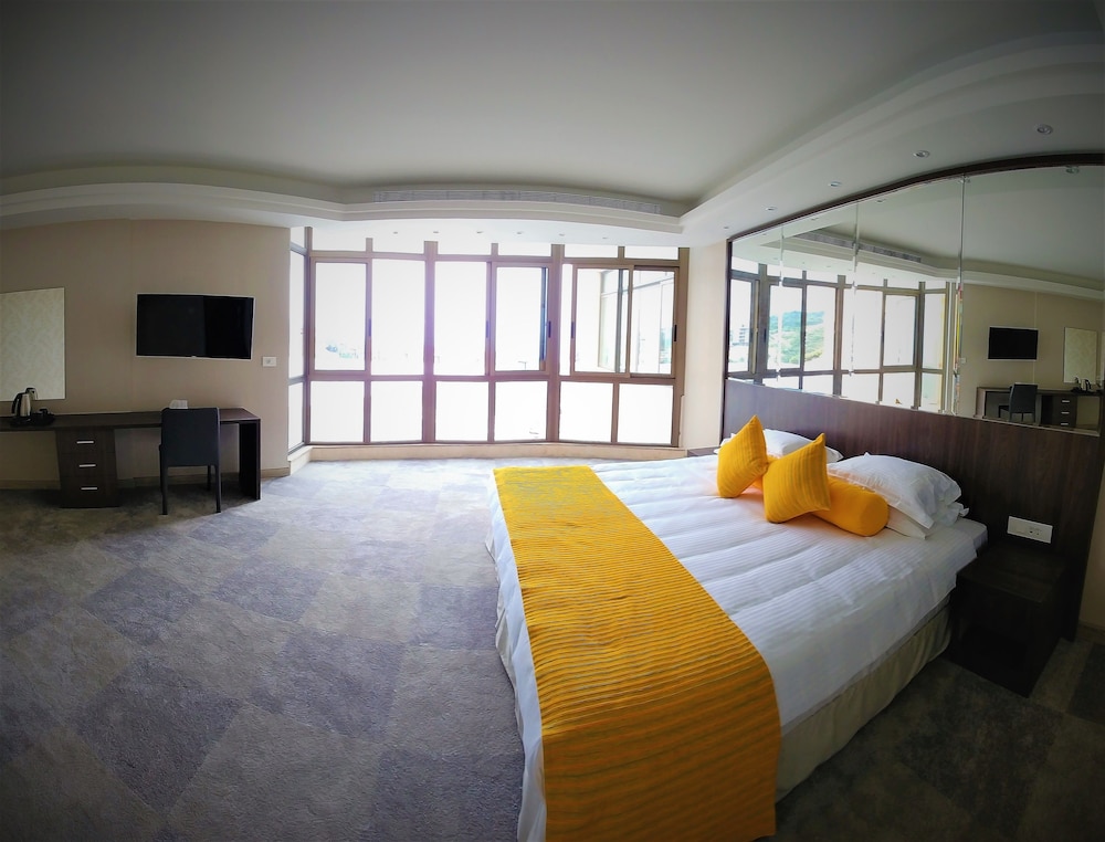 Junior Suite, 1 Bedroom, Ocean View photo 3