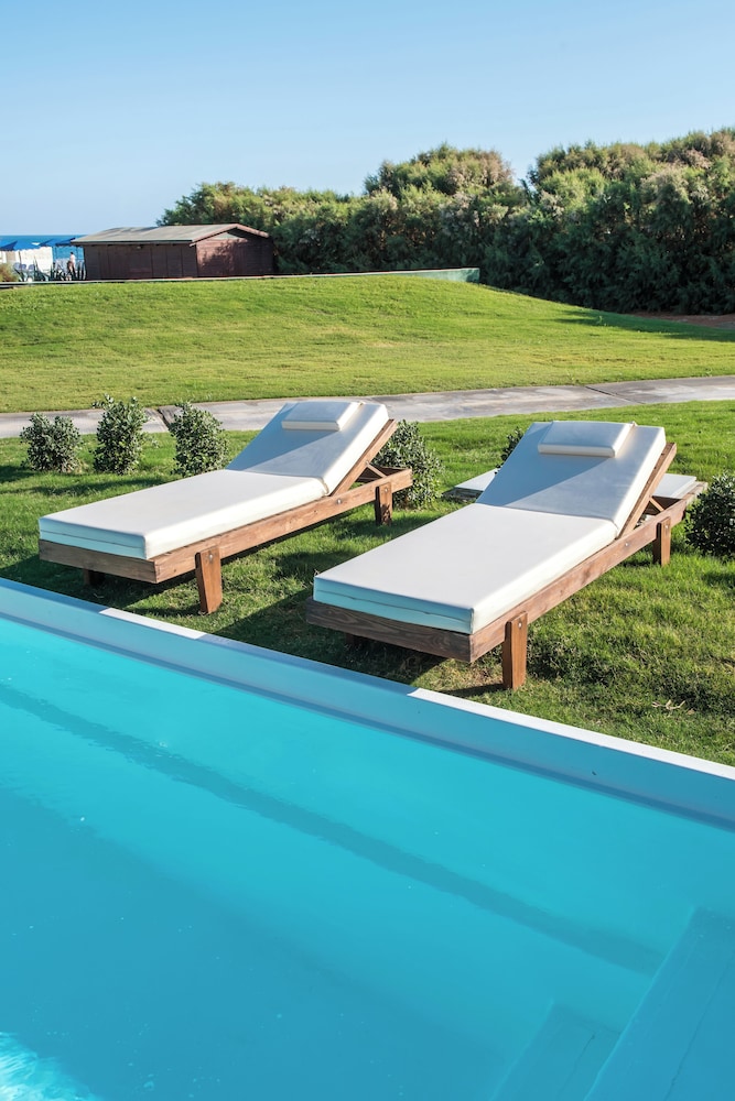 Double Room, Private Pool photo 3