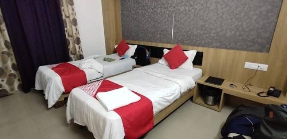 Deluxe Double Room, City View