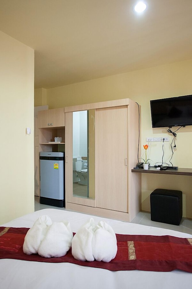 Superior Triple Room photo 3