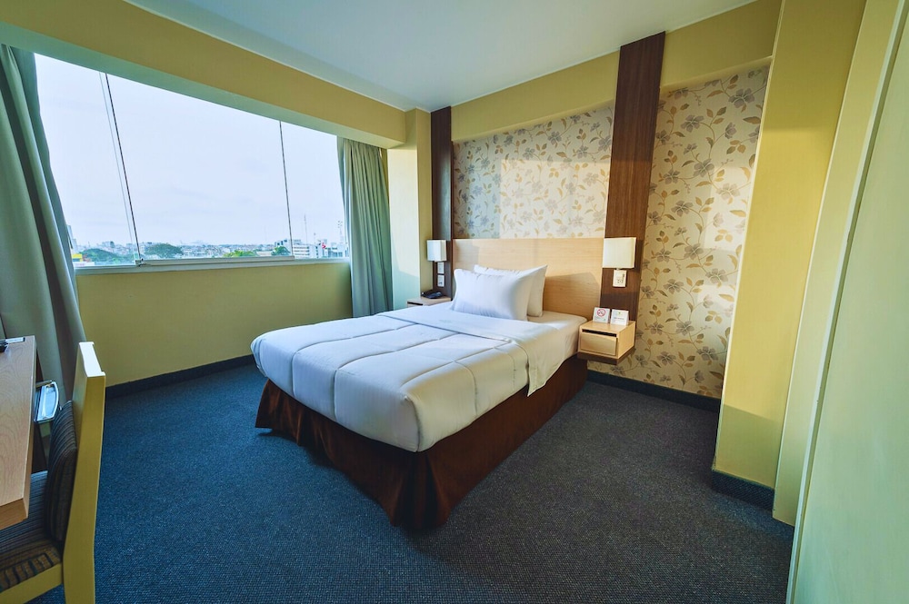 Standard Room photo 2
