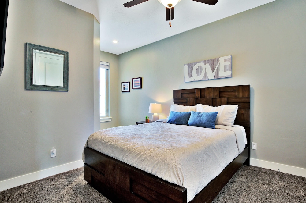 Luxury House, Mountain View photo 3