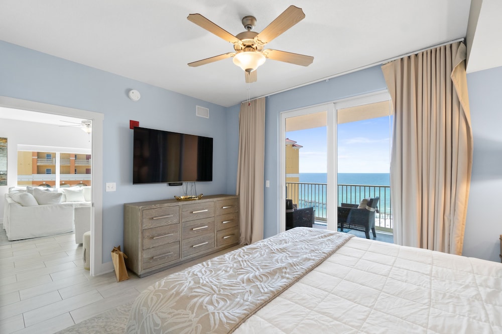 Condo, 3 Bedrooms, Sea View (2101)