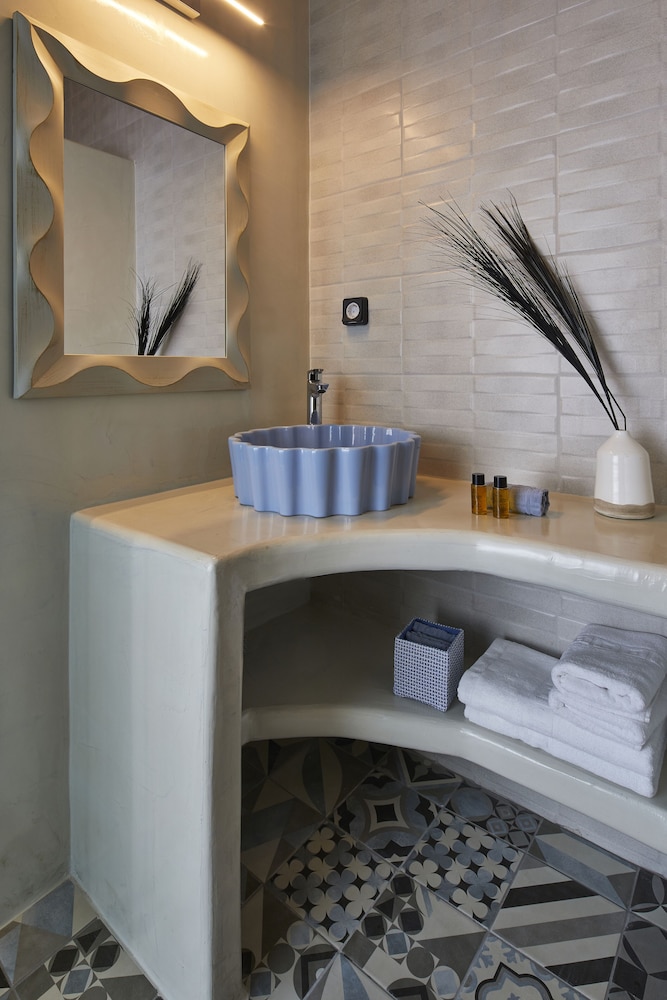 Premium Suite, Hot Tub (Outdoor) - Photo 12