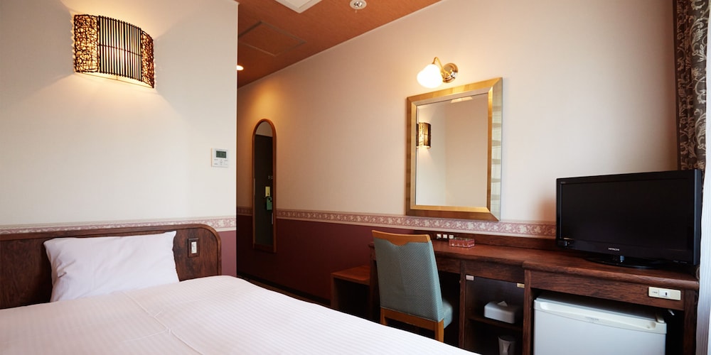 Single Room, Non Smoking - Photo 12