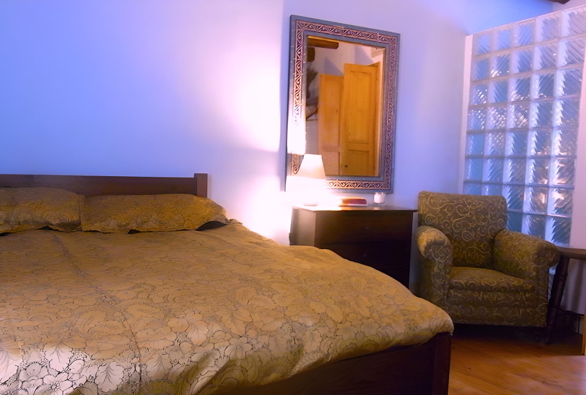 Double or Twin Room photo 3