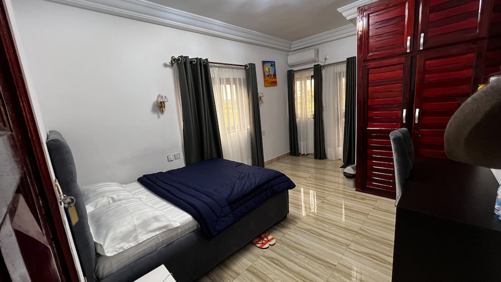 Superior Room, 1 Bedroom, Air conditioning, City View photo 2