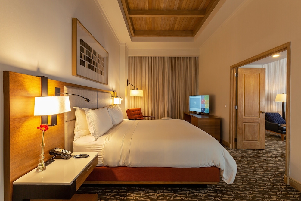 Suite, 1 Bedroom, Club Lounge Access (Club Floor) photo 1
