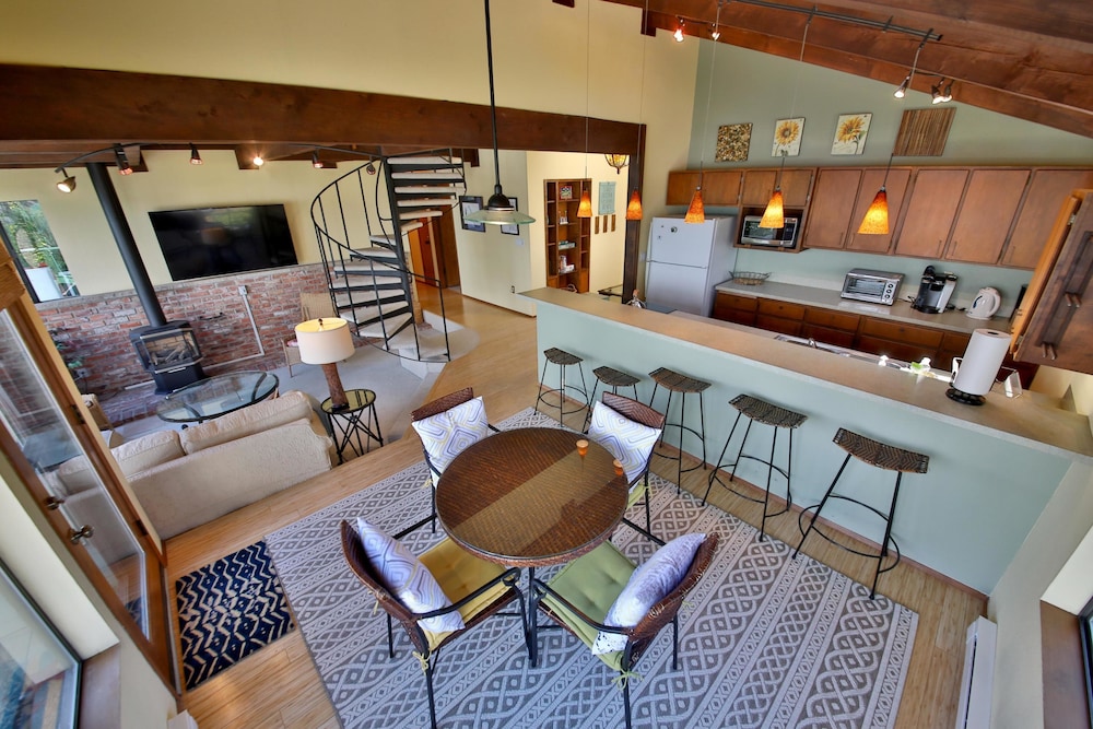 House, 2 Twin Beds, Sea View (227 - Saratoga Vista) photo 1