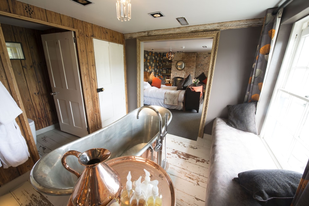 Superior Suite, Ensuite (ORTEGA) photo 2