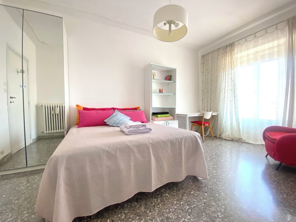 Superior Room, City View