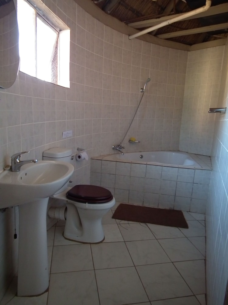 Standard Chalet photo 2