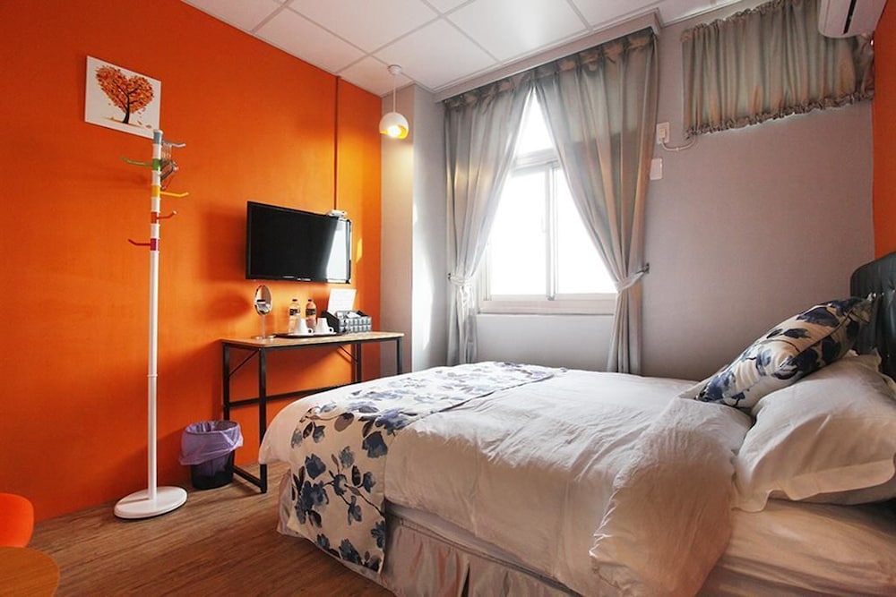 Economy Double Room photo 2