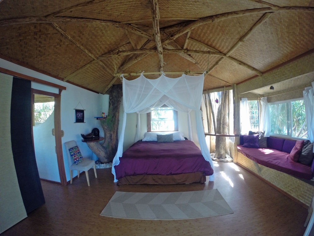 Tree House