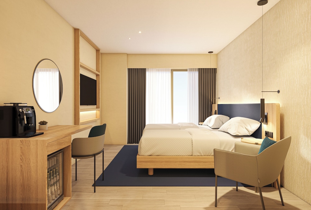 Family Room, 1 King Bed, Connecting Rooms (View)