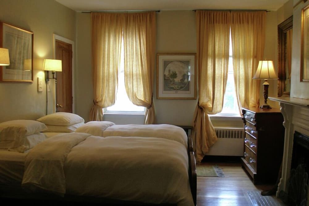 Tabor Room
