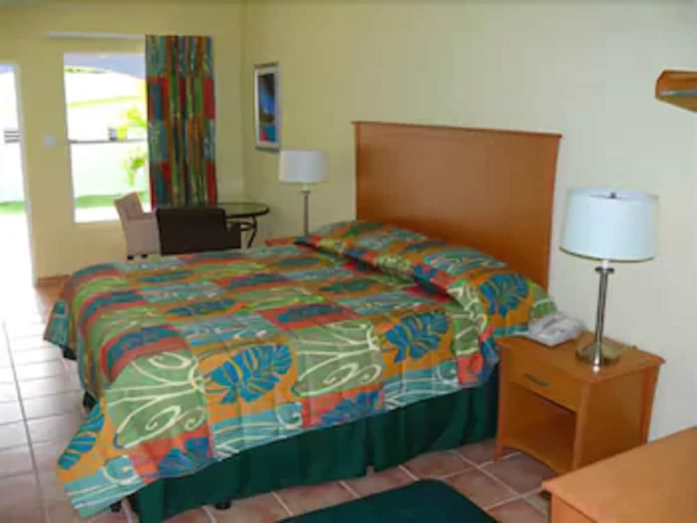 Standard Room, 1 King Bed