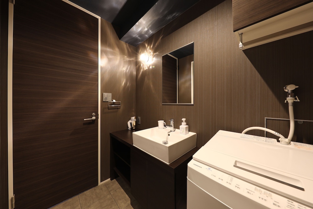 Superior Room C, Non Smoking - Photo 12