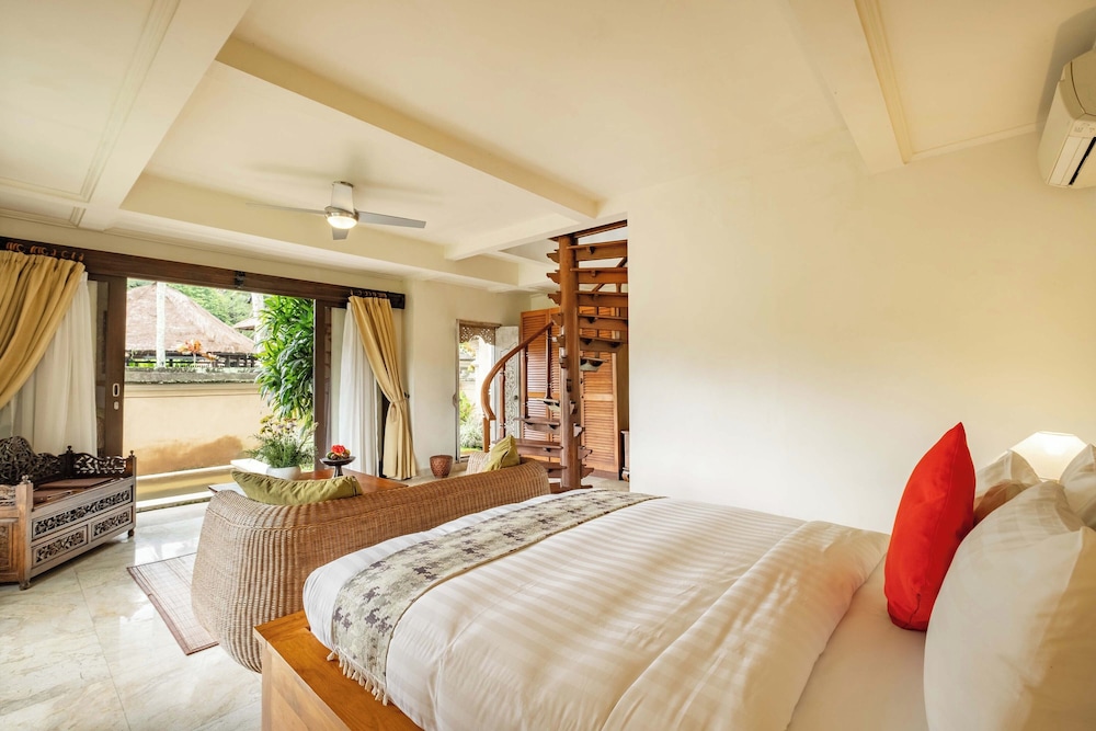 One Bedroom Duplex Pool Villa with River View - Photo 2