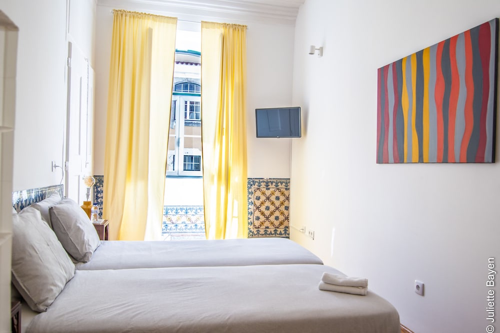 Superior Suite, Private Bathroom, City View (External ) photo 2