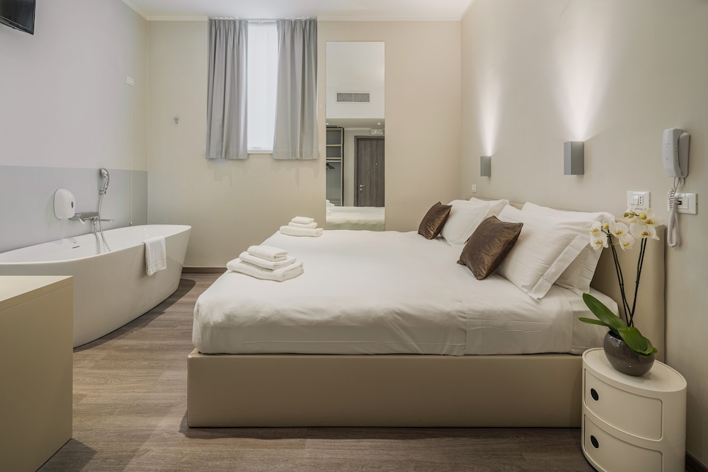 Comfort Double or Twin Room