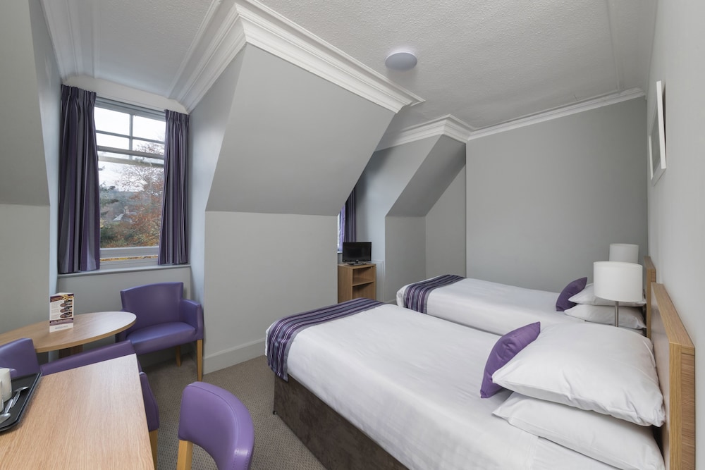 Standard Twin Room - Photo 5