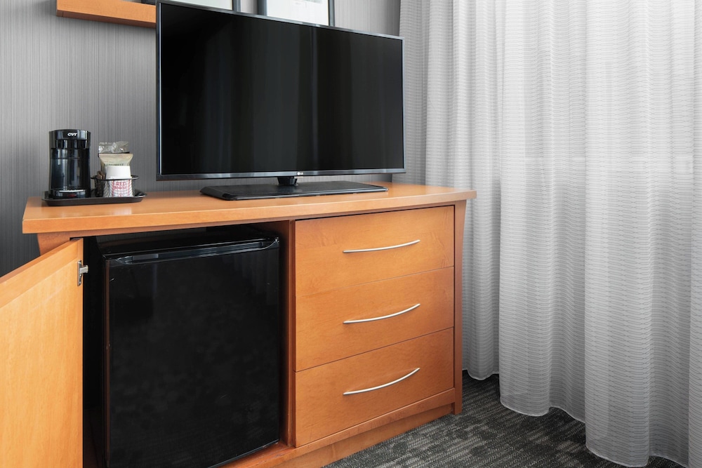 Junior Suite, 1 Bedroom - Photo 5