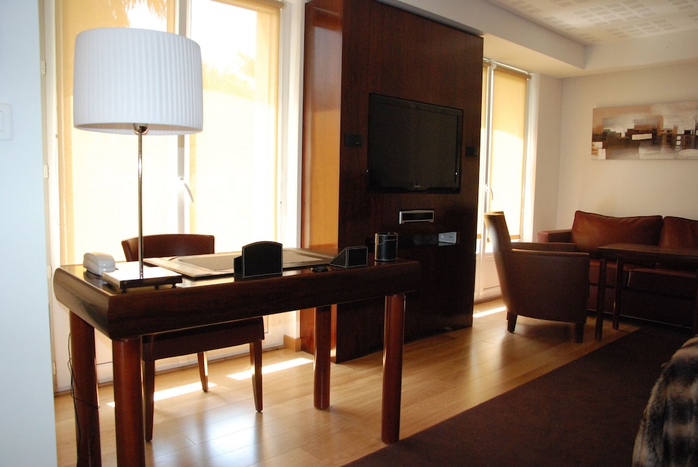 Suite Suite