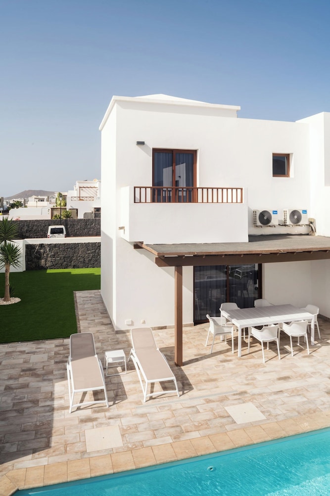 Villa 3 dormitorios 3 Alicia Duplex with Private Pool