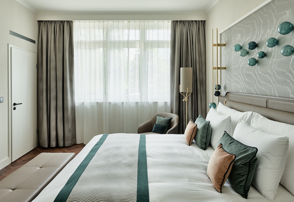 Suite (Grand Deluxe) - Photo 4