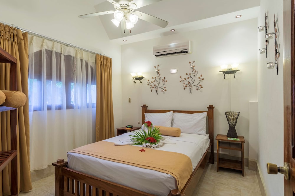 Standard Room, Multiple Beds, Non Smoking, Kitchen (With Single Sofabed) - Photo 1
