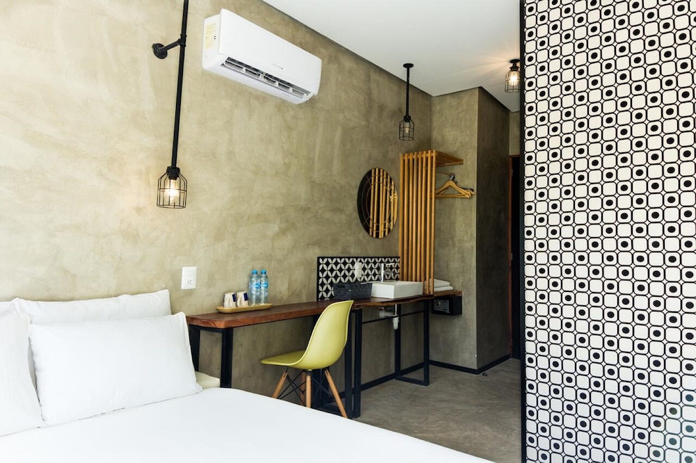 Double Room, 1 Double Bed, Pool View - Photo 3