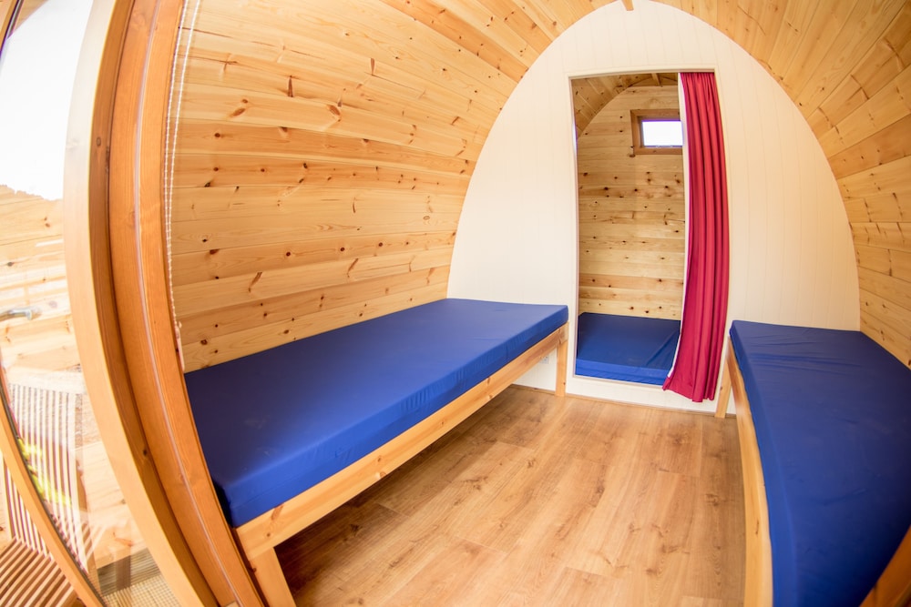 Basic Cabin, 1 Bedroom photo 2