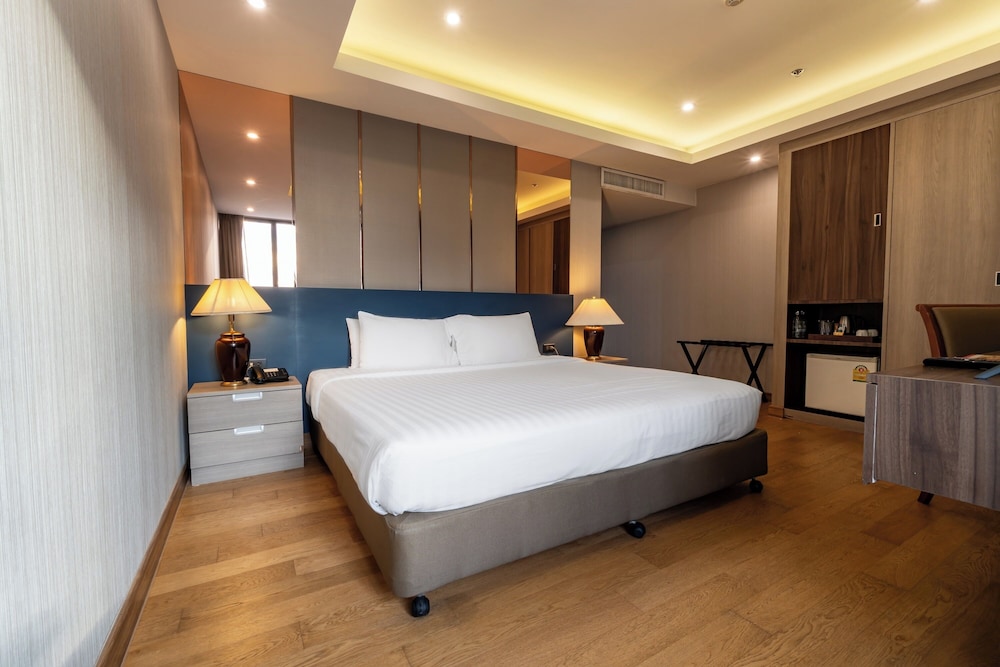 Premier Room