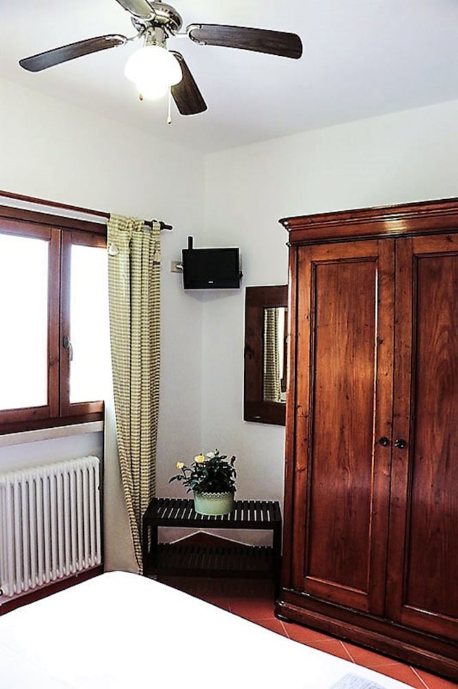 Apartment, 2 Bedrooms, Garden View photo 2