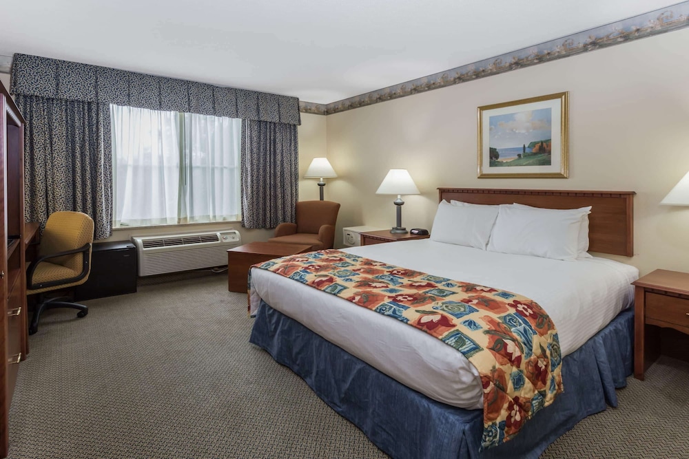 Room, Accessible - Photo 1