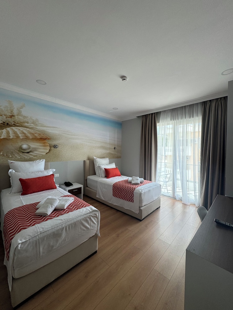 Double or Twin Room, Balcony, Sea View