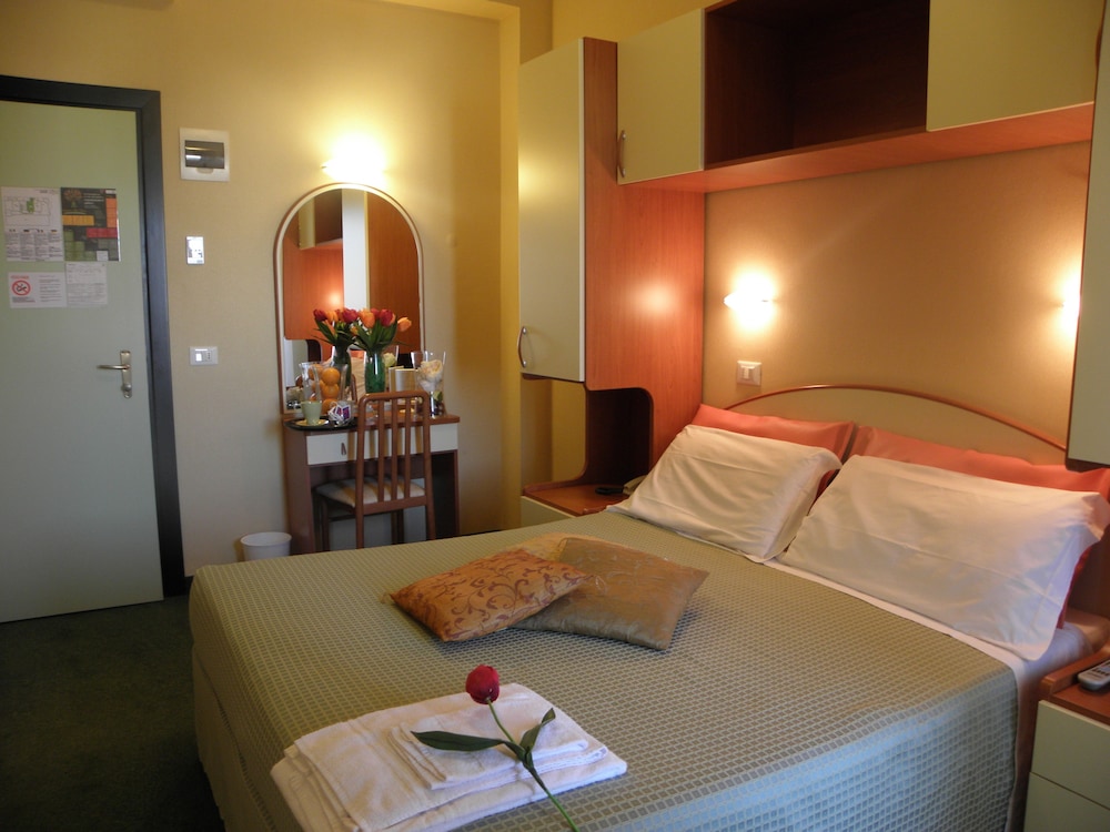 Double Room Single Use
