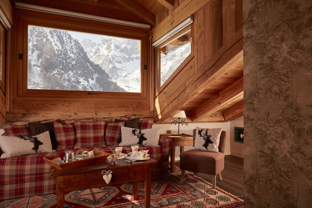Suite, Hot Tub (Rocher, Sauna)