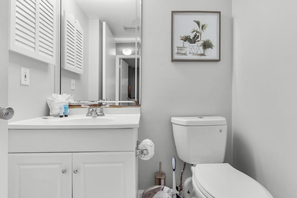 Condo, Multiple Beds (El Matador- Beachside Haven 210) photo 2