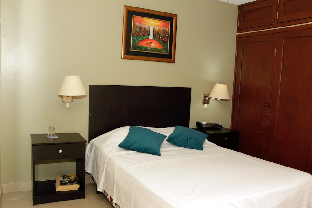 Standard Room photo 2