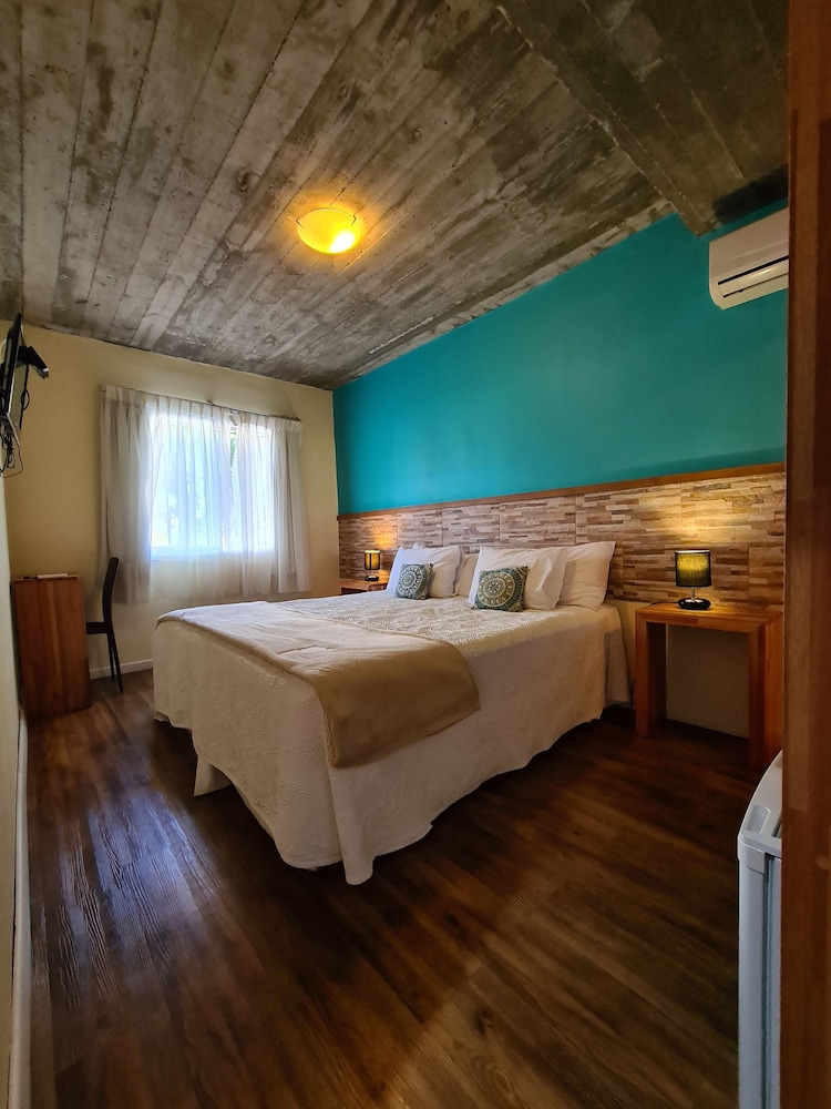 Standard Double or Twin Room photo 1