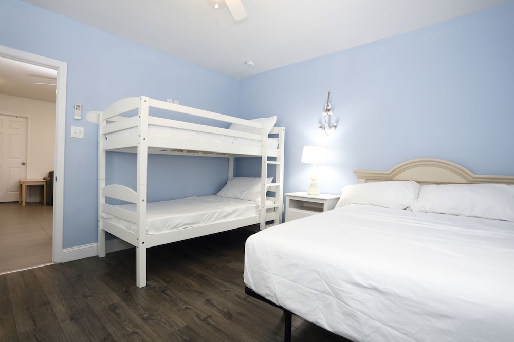 Apartment, 1 Bedroom, Non Smoking (West SIde) photo 1
