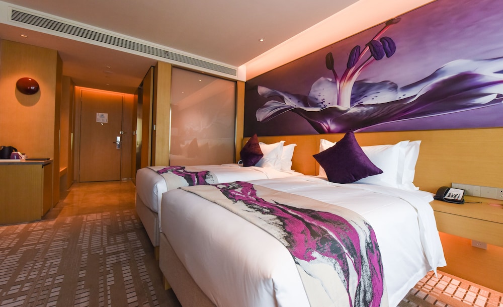 Standard Twin Room - Photo 2