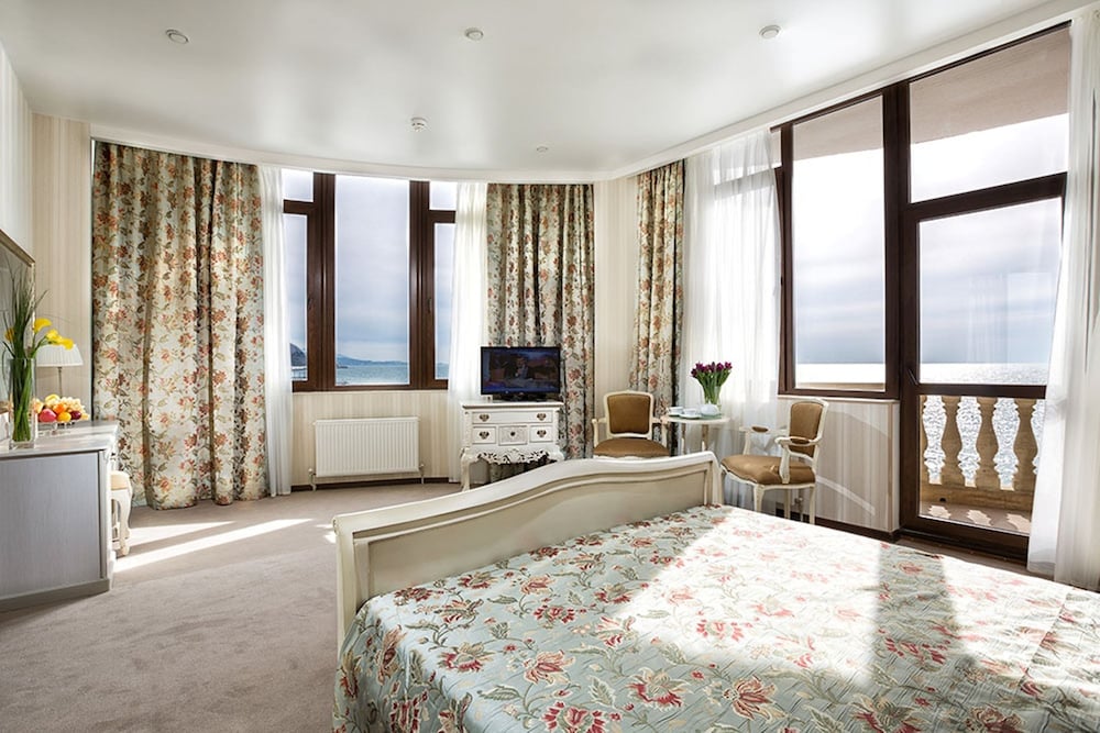 Suite, Balcony, Sea View