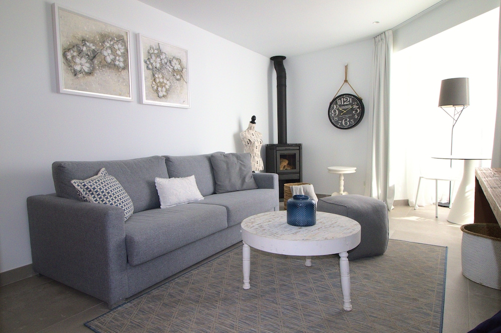 Superior Apartment, 1 Bedroom, Mountain View, Annex Building