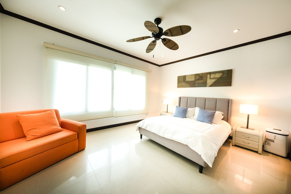 Apartment, 4 Bedrooms (Diamante del Sol 901S) photo 3