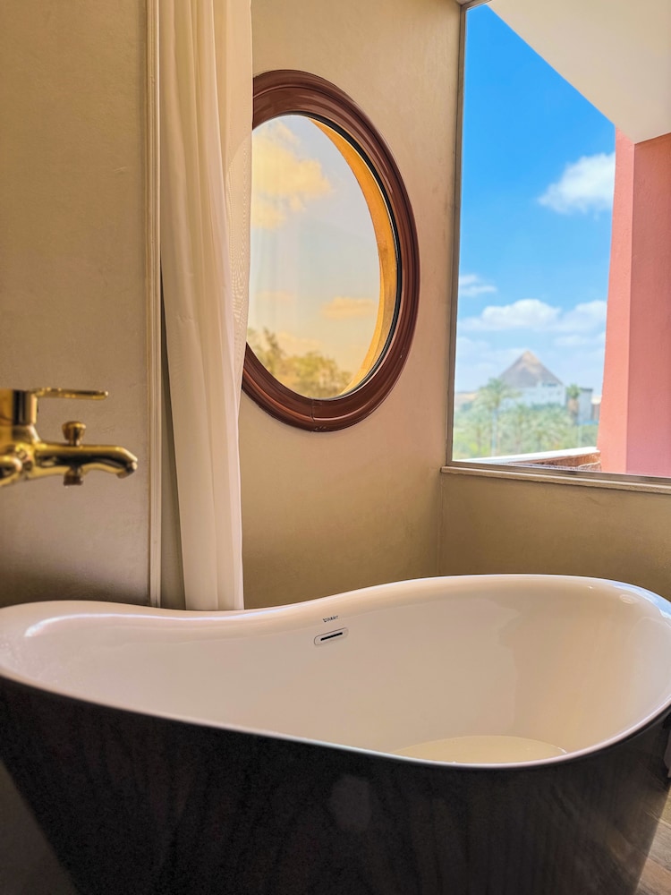 Junior Suite, Balcony, Mountain View photo 3