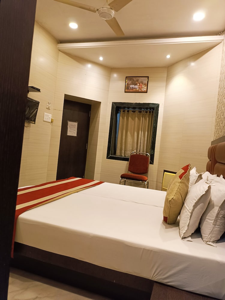 Premium Room - Photo 4