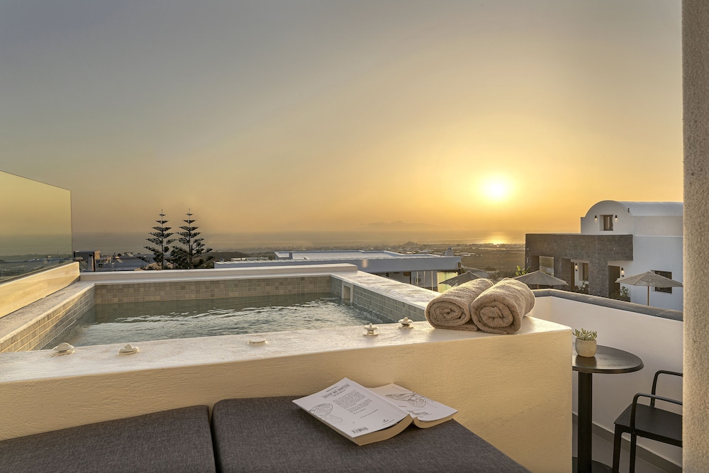 Superior Room, Hot Tub, Sea View